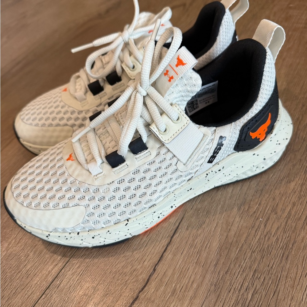 Under Armour Womens Project Rock Blood Sweat Respect  BSR 4 Sneaker